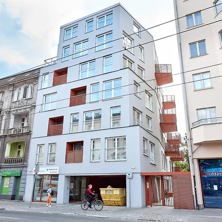 Rynek Jezycki By Bookinghost Poznań